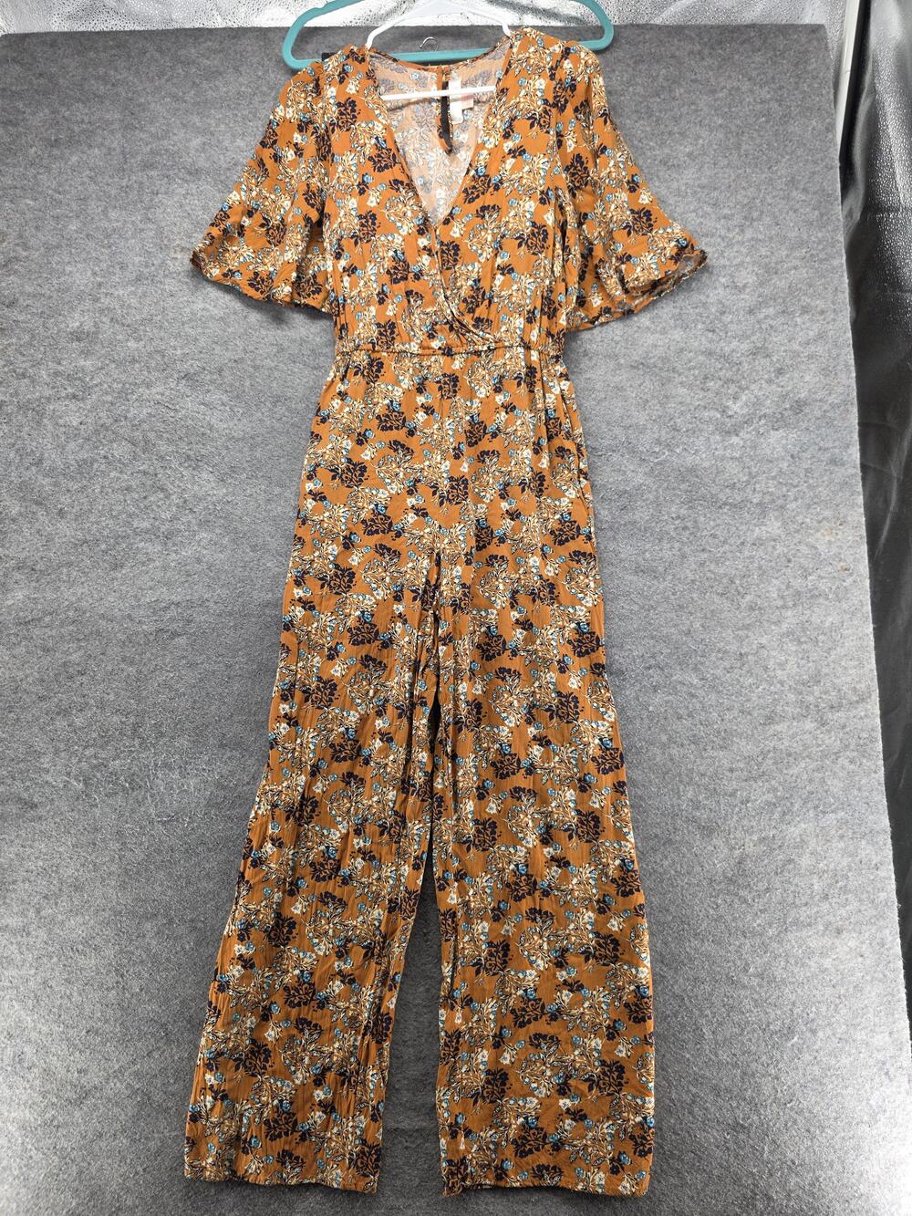 Band of Gypsies Jumpsuit Womens S Orange Floral V-Neck Half Sleeve Elastic Waist